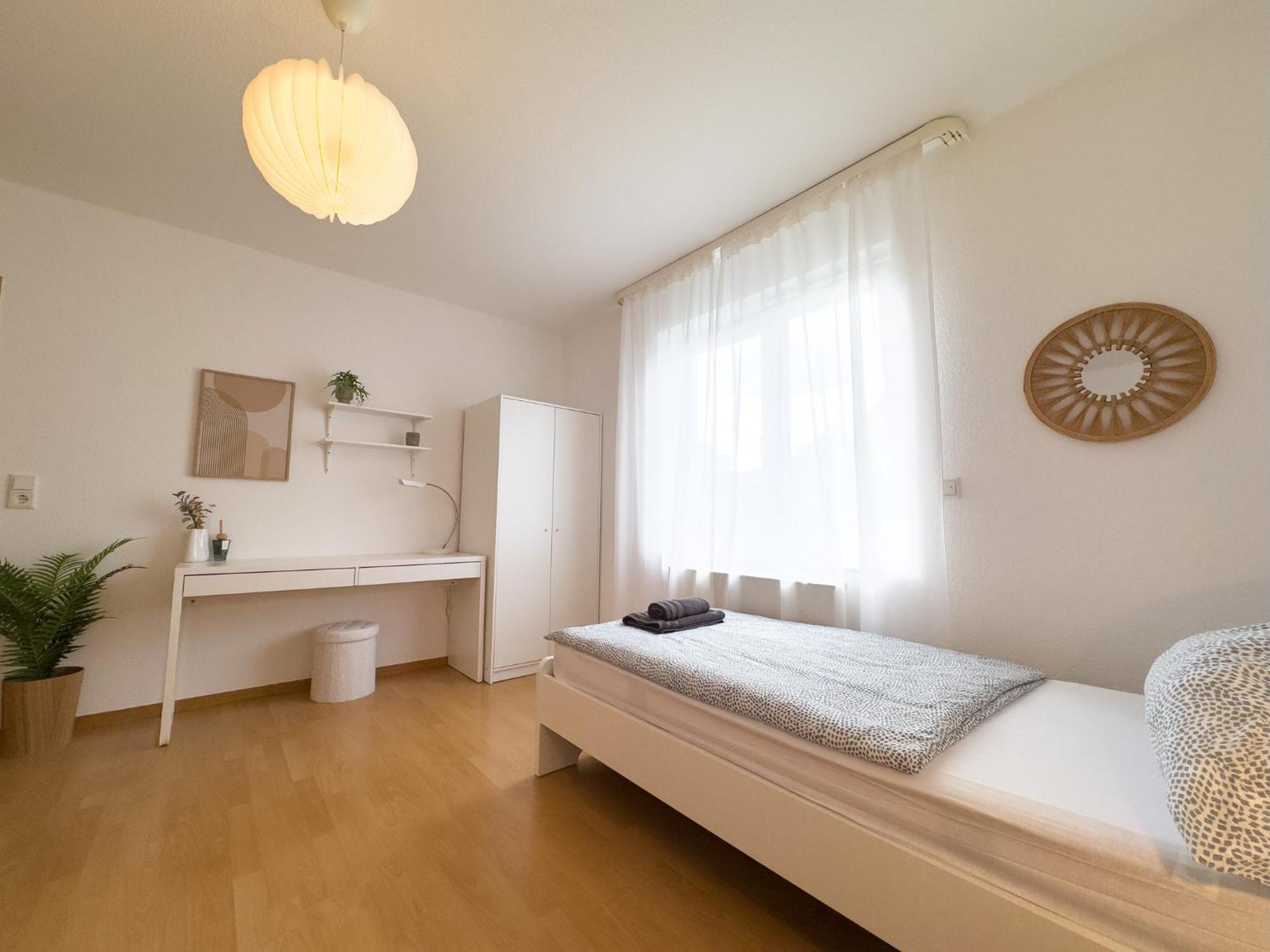 110Qm - 4 Zimmer - Privat Parkplatz - Zentral - Balkon - Mallibase Apartments Кассель Экстерьер фото